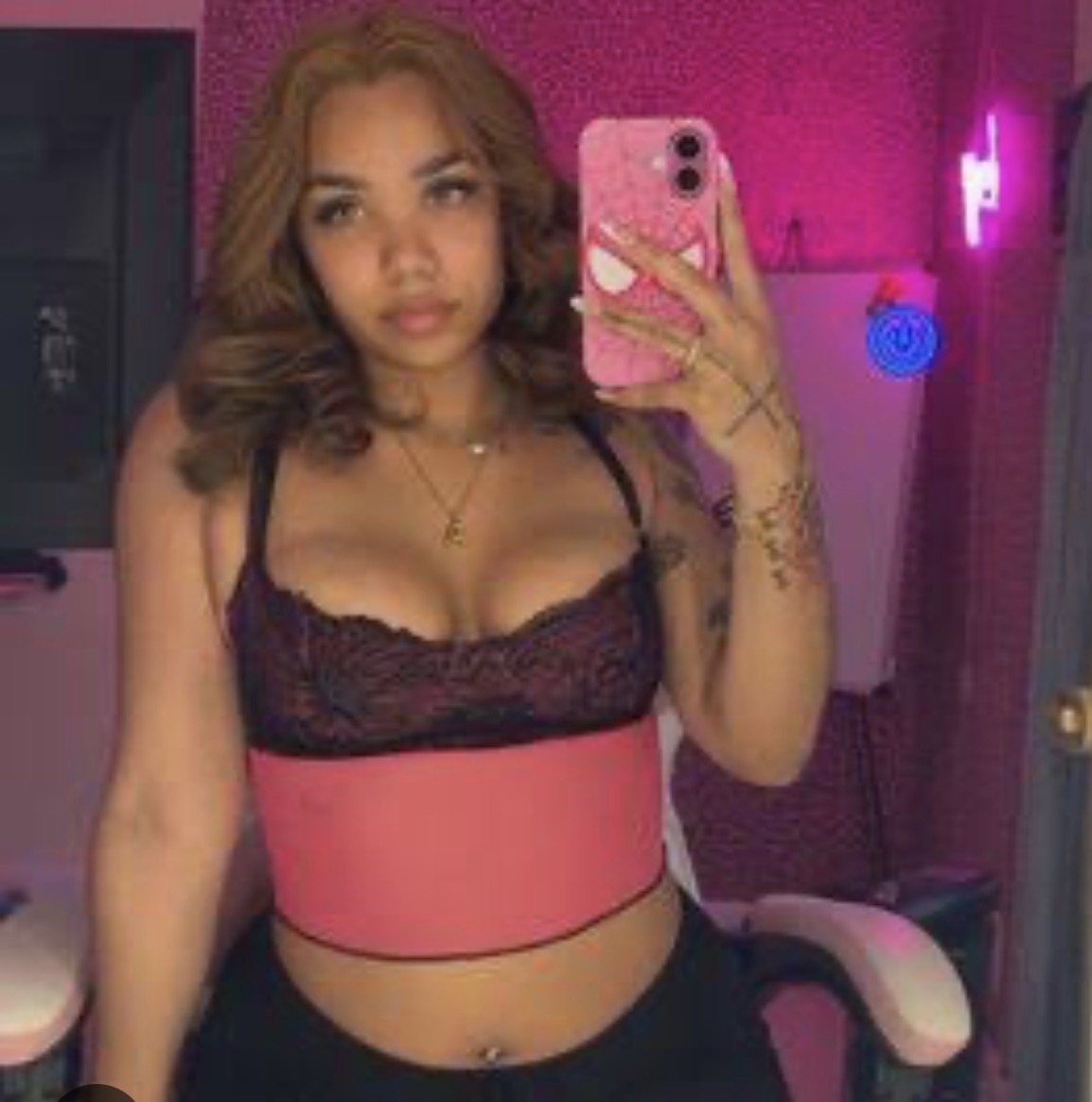 Miss.lovey2